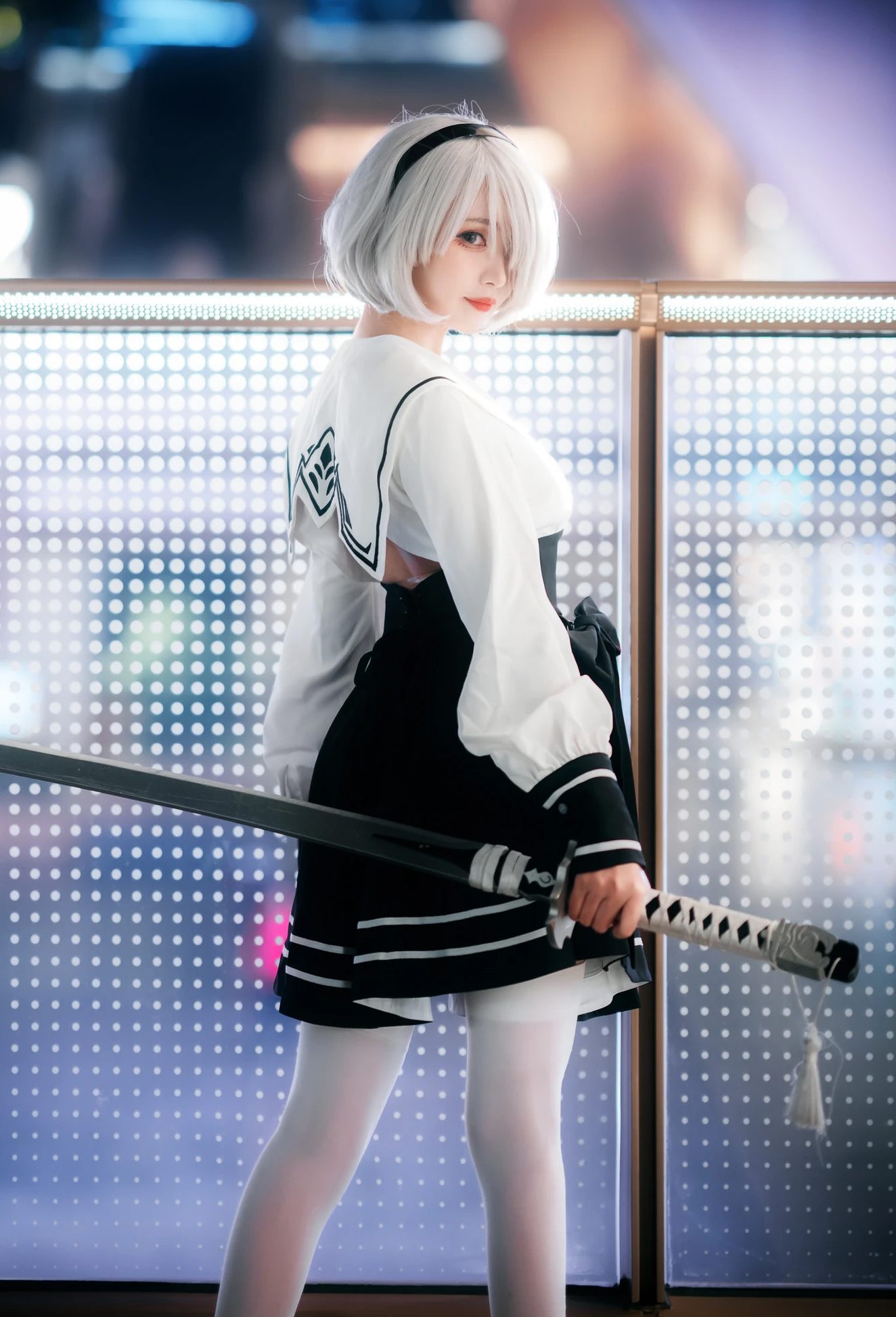凰儿 2B and JK