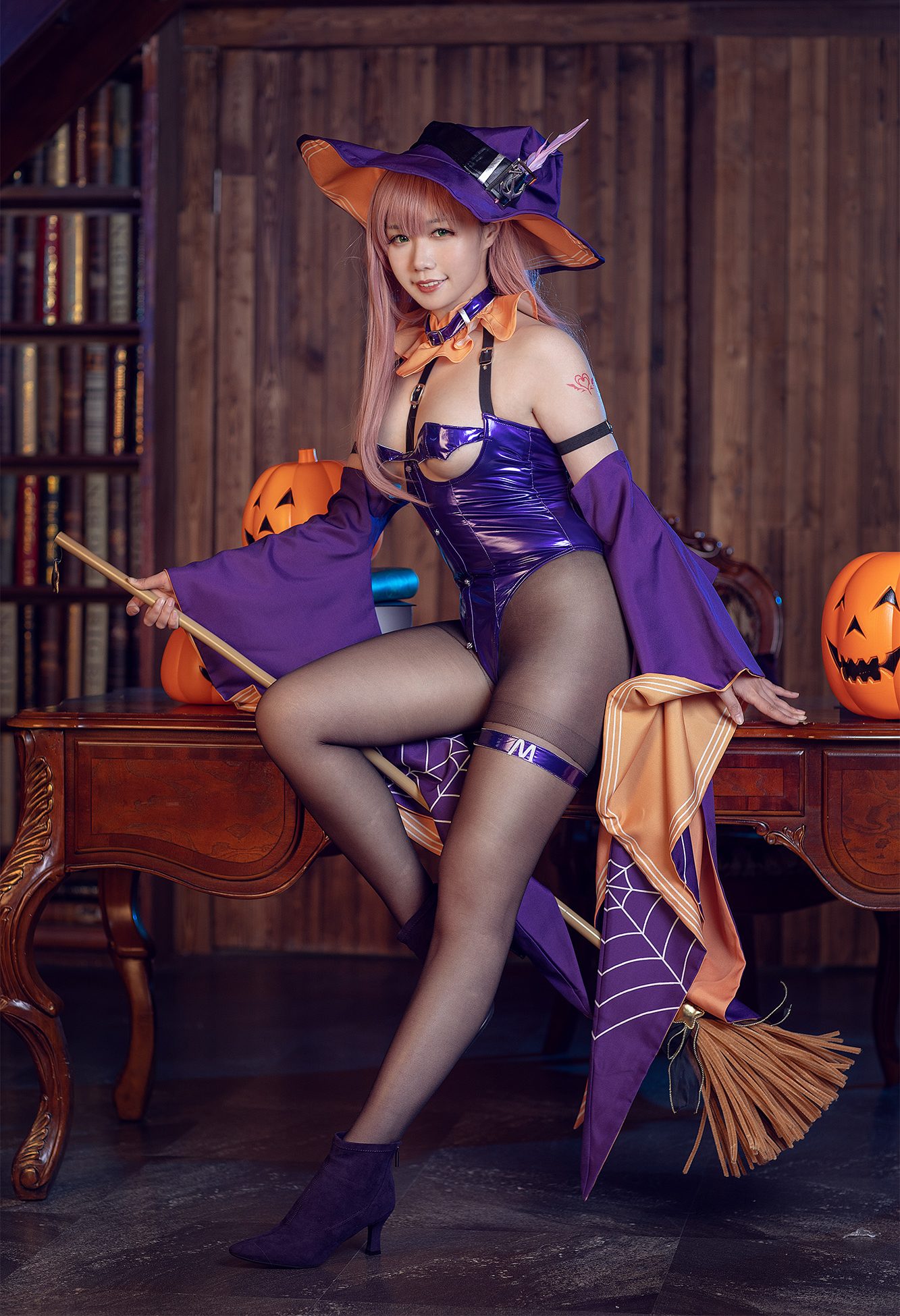 Coser@麻花麻花酱 – Memphis Halloween